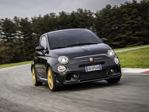 Abarth 695 Anniversario