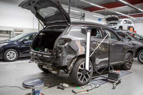 Spenglerei und Carrosserie bei Unfall, Beulen oder Parkschäden