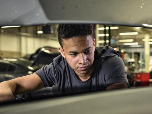 Offene Lehrstellen bei der Autobahn-Garage Zwahlen & Wieser AG